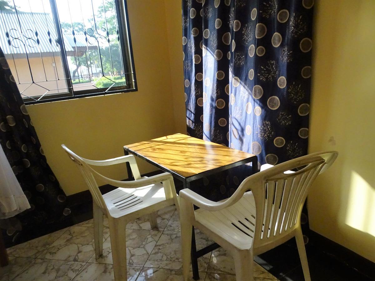Mgulani Lodge Hotel Dar-es-Salaam Eksteriør bilde